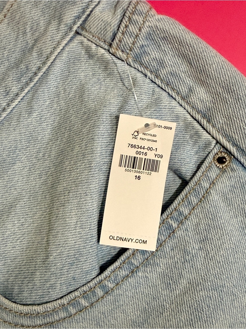 Old Navy Light Blue LONG BAGGY Denim Women's Cutoff Shorts - Picture 4 of 5